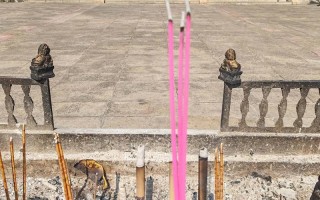 2026年3月寺庙上香吉日 2026年3月适合上香的黄道吉日查询