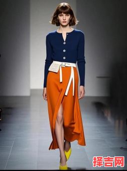 2025年9月24日 水火相生日穿搭：普鲁士蓝配赭石色显艺术感-第1张图片