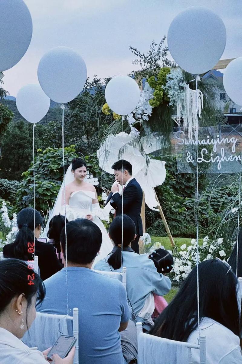 2026年3月挂画吉日吉时查询 2026年3月适合挂画的黄道吉日有哪些-第1张图片 2026年3月挂画吉日吉时查询 2026年3月适合挂画的黄道吉日有哪些-第1张图片